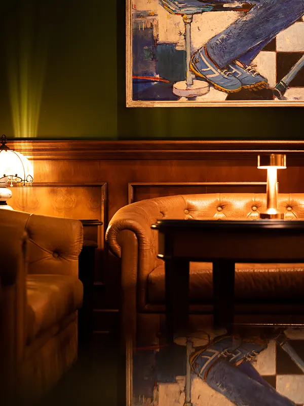 Pinstripe Bar - interior