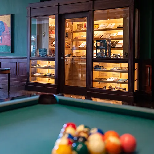 Pinstripe Bar Cigar - Humidor