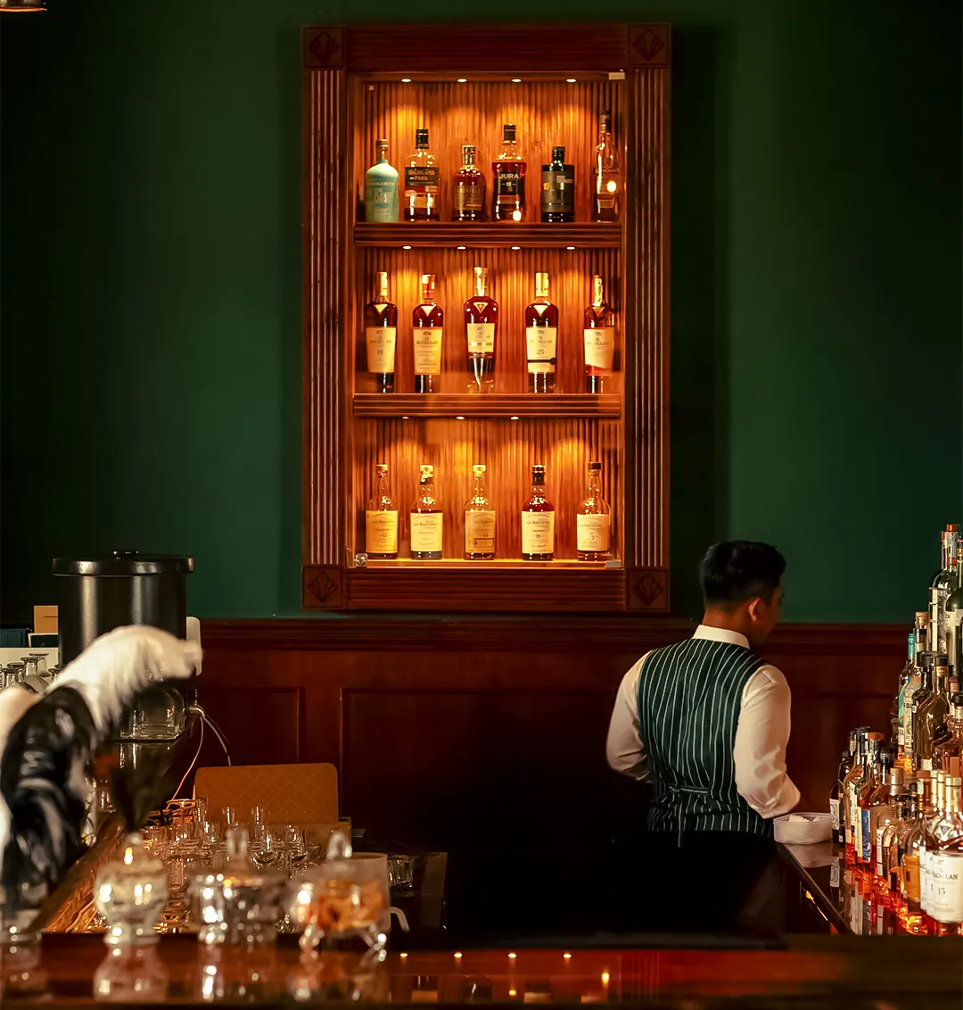 Sophisticated Spirits, Curated Cocktails